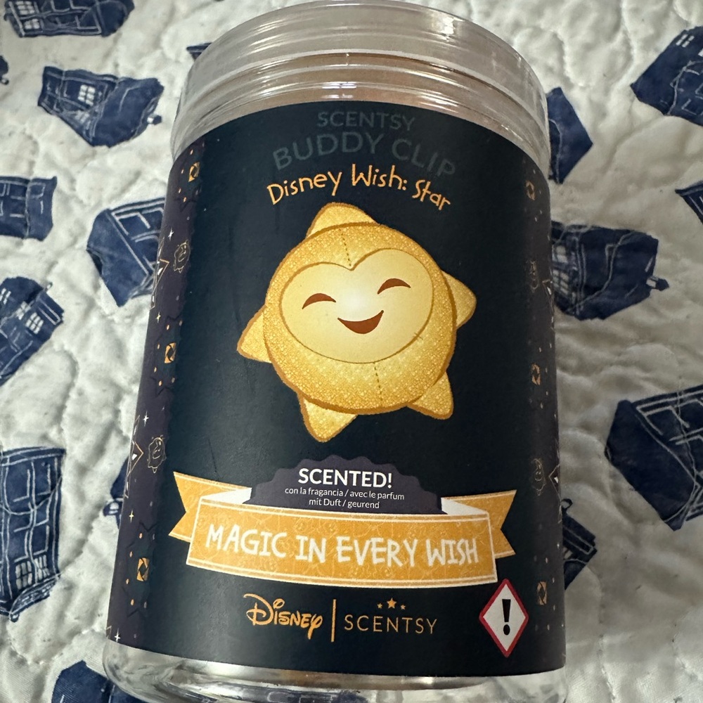 Scentsy Disney Wish Star Buddy Clip - Gold and Black